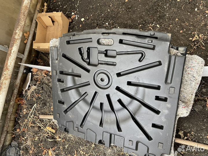 Пол багажника ford escape maverick tribute