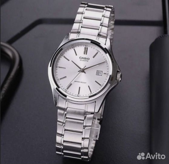 Наручные часы Casio