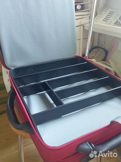 Чемодан на колесах