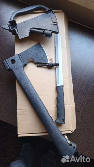 Топор туристический с ножом и огнивом
