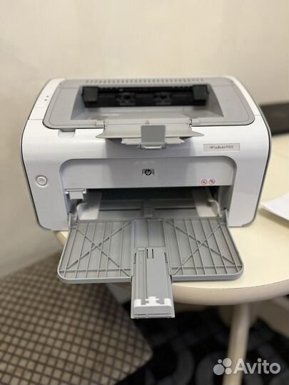 HP laserjet p1102