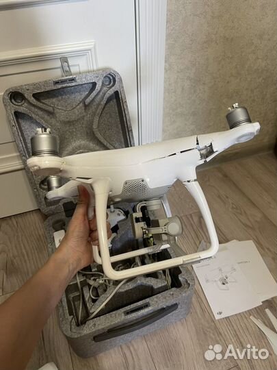 Квадрокоптер dji phantom 4 на запчасти, ремонт