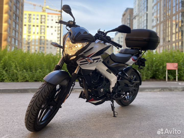 Bajaj Pulsar NS200