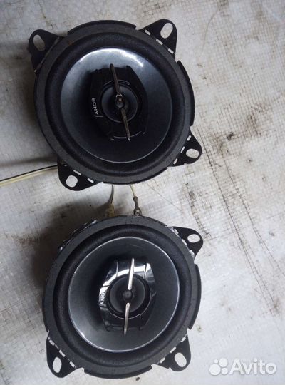 Динамики в автомобили