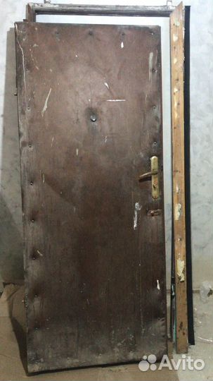 Дверь металлическая