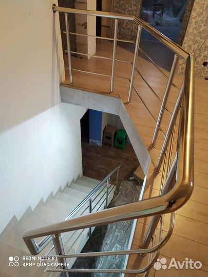 Перила, поручни, ограждения из нержавеющей стали