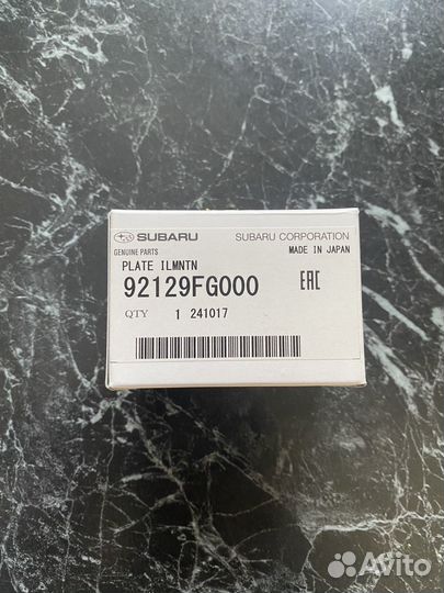 Светящийся значок STI 92129FG000