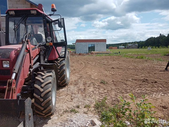 Услуги экскаватора-погрузчика