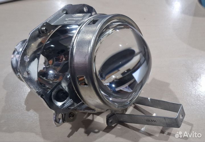 Би ксенон линза