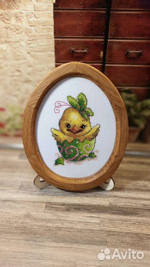 Вышивка в раме
