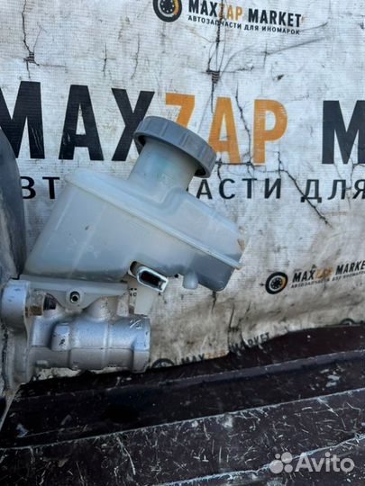 Главный тормозной цилиндр Suzuki Grand Vitara 2