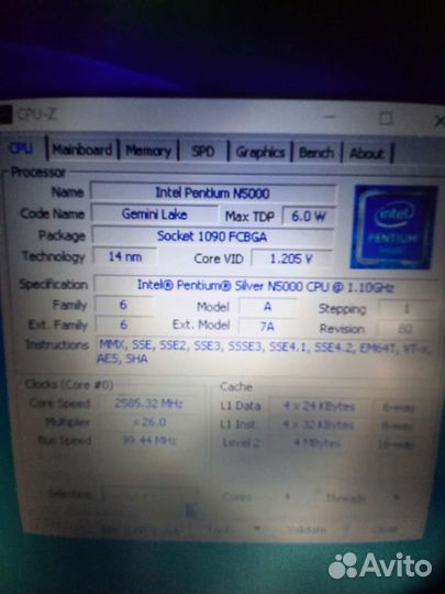 Ноутбук HP/ pentinum n5000 /radeon 520 series