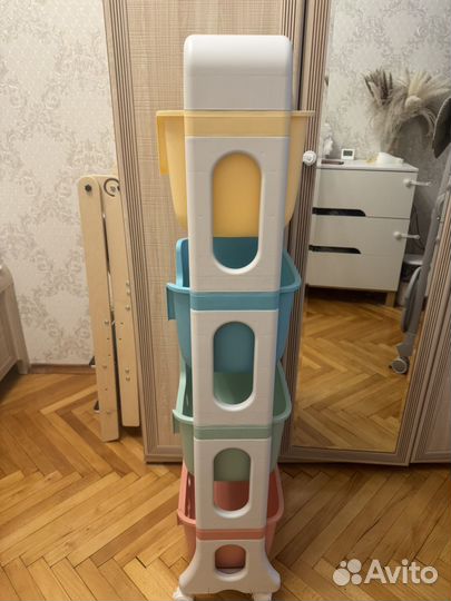 Стеллаж для игрушек