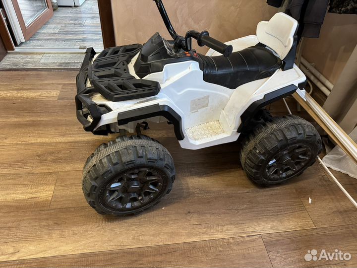 Детский квадроцикл