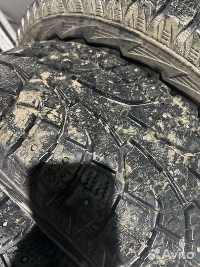 Hankook AM06 225/70 R16