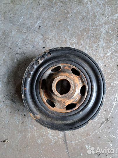 Шкив коленвала на Mercedes W211