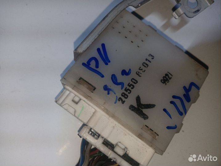 Блок управления центральным замком Nissan