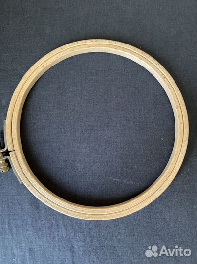 Пяльца деревянные