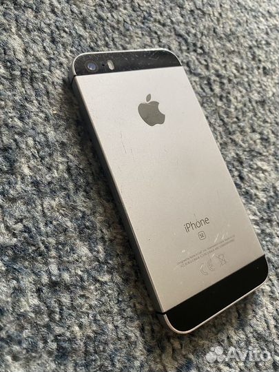 iPhone SE, 16 ГБ