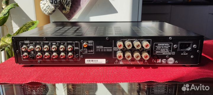 Интегральный усилитель с фоно и цап onkyo A-5VL