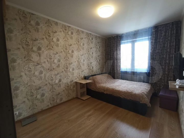 Комната 12 м² в 3-к., 6/17 эт.