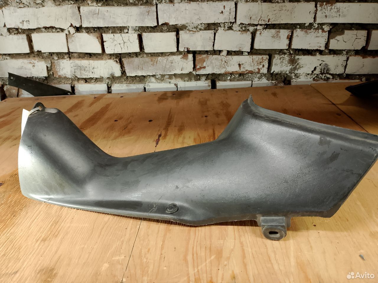Honda CBR929RR 2001 полка левая