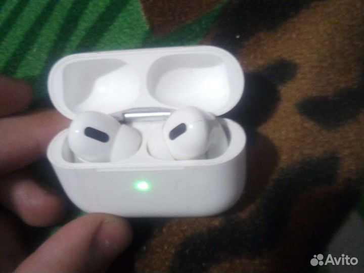 Беспроводные наушники