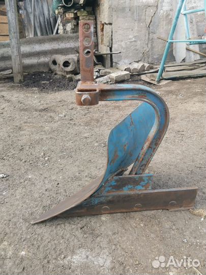 Плуг для мотоблока