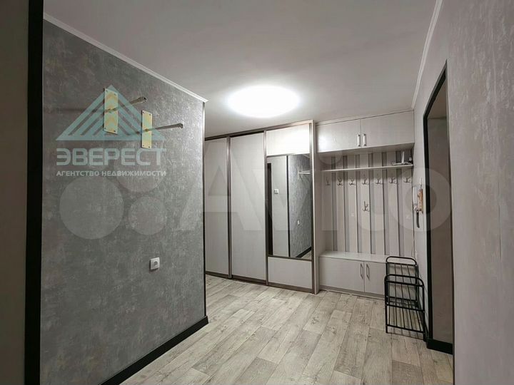 2-к. квартира, 58,7 м², 1/5 эт.