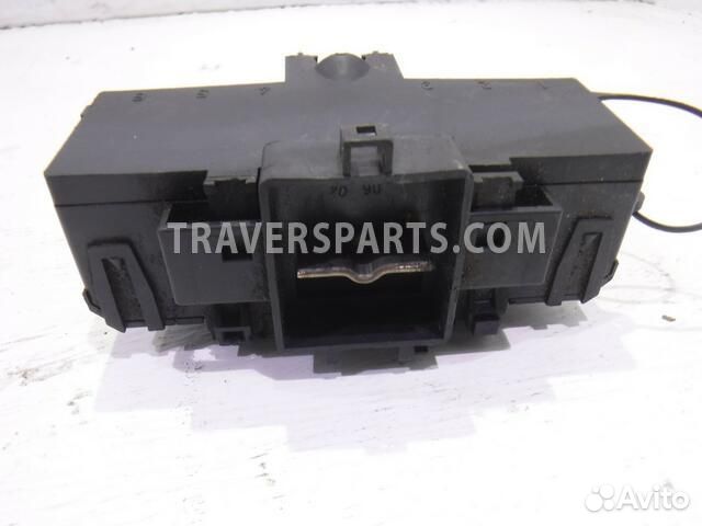 Клемма аккумулятора