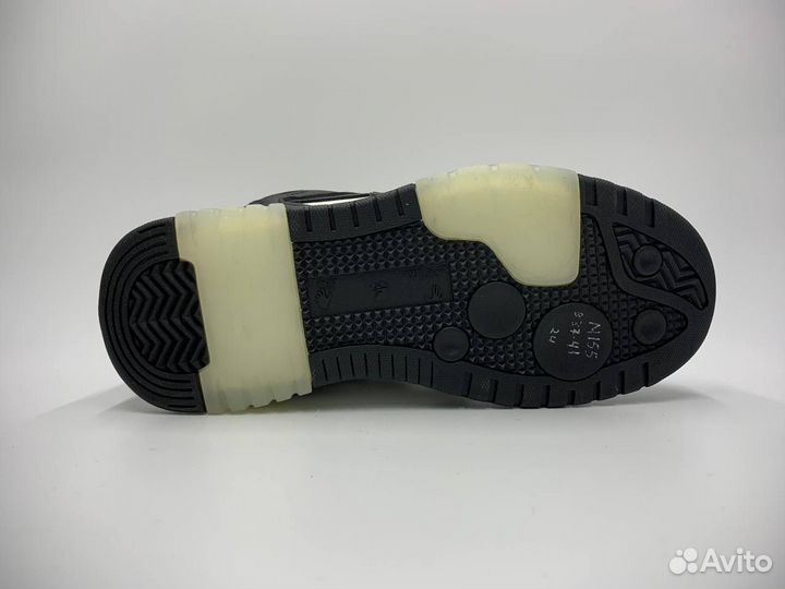 Кроссовки off white out of office