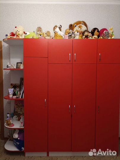 Детская стенка и шкаф навесной