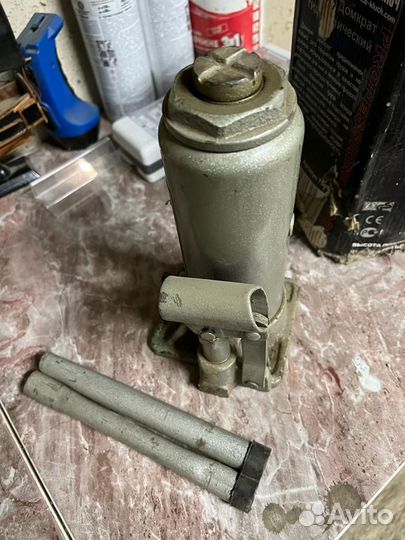 Домкрат гидравлический 5 тонн