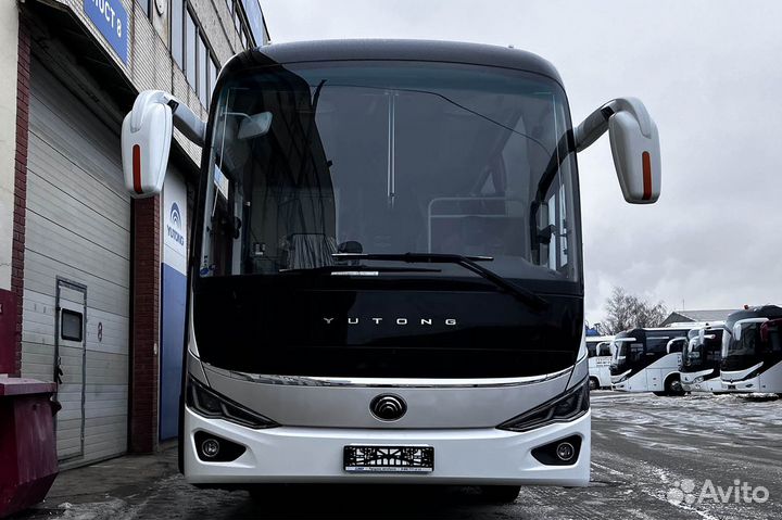 Туристический автобус Yutong ZK6128H, 2024