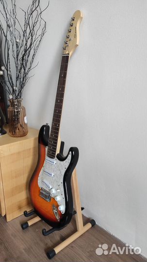 Электрогитара caraya