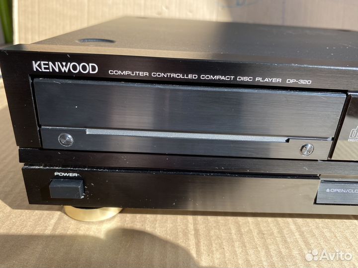 CD проигрыватель Kenwood DP-320