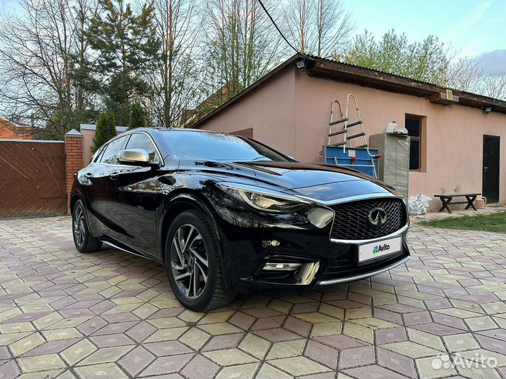 Infiniti Q30, 2018