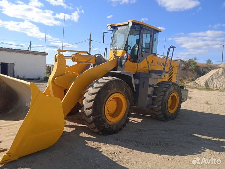 Фронтальный погрузчик SDLG (LGCE) LG953, 2011