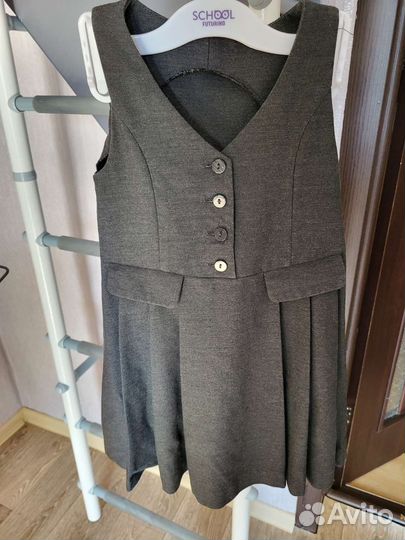 Школьная форма для девочки 128 серая