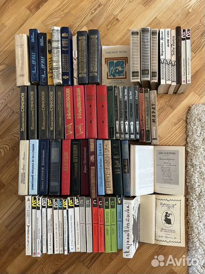 Книги Маяковский, Симонов, Дюма, Санд, жзл