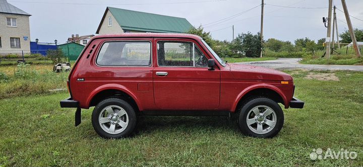 LADA 4x4 (Нива) 1.7 МТ, 1997, 4 800 км