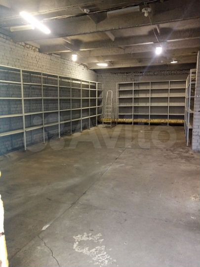 Склад, 400 м²