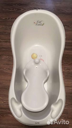 Ванночка для купания с горкой