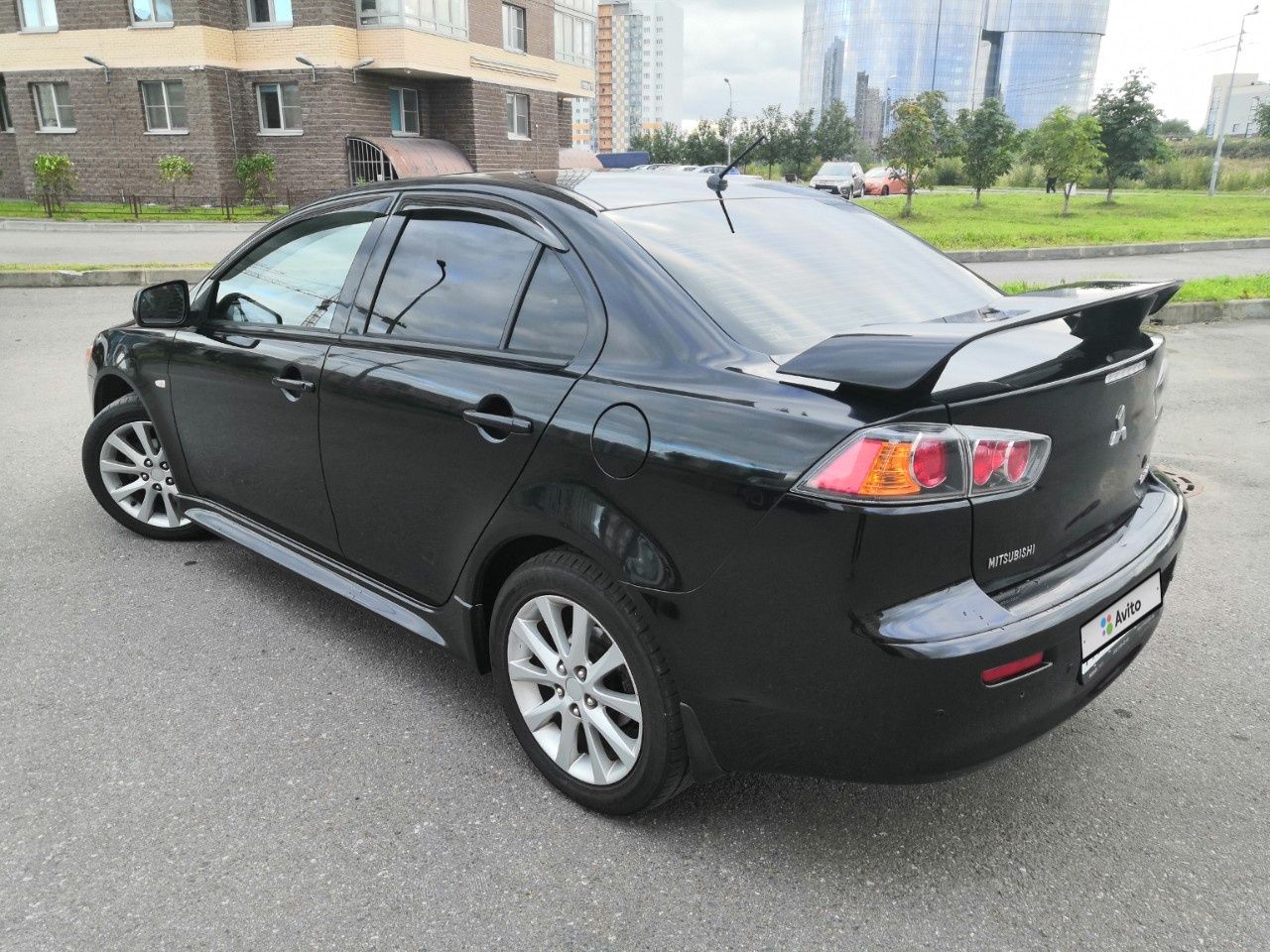Mitsubishi Lancer: фото владельца