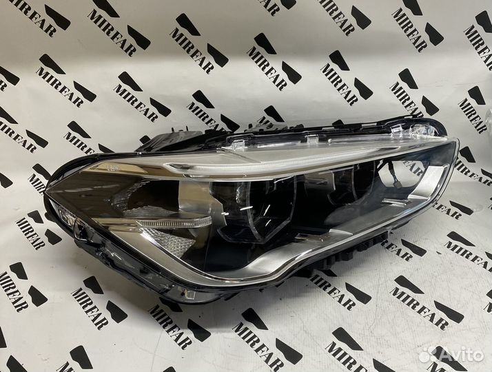 Фара правая BMW X1 F48 2015-2019 LED