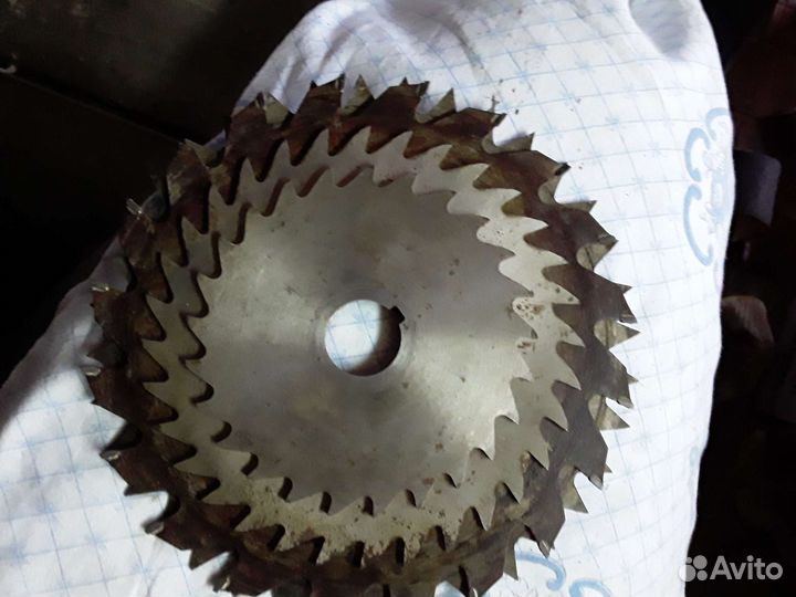 Дисковая пила бу