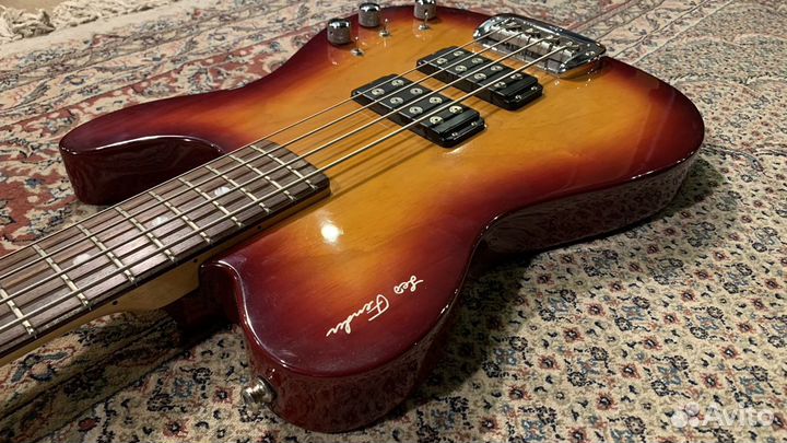 G&L asat bass