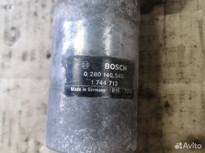 Клапан холостого хода бмв 1744713 Bosch 0280140545