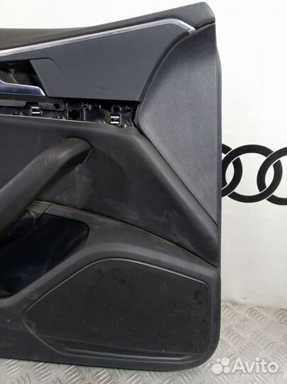 Обшивка двери задней левой Audi A4
