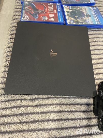 Sony PlayStation 4 Slim 500 GB (CUH-2008A)